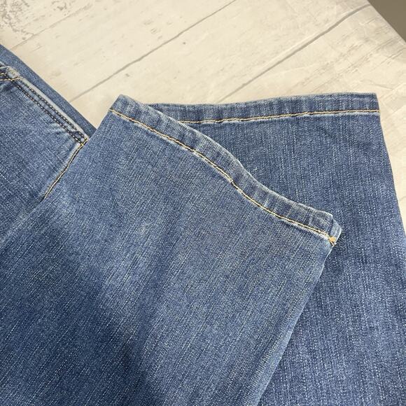 Democracy Jeans Pants sz 10 Pet Denim "Ab"solution Stretch Cargo Buttons Pockets - Picture 9 of 14